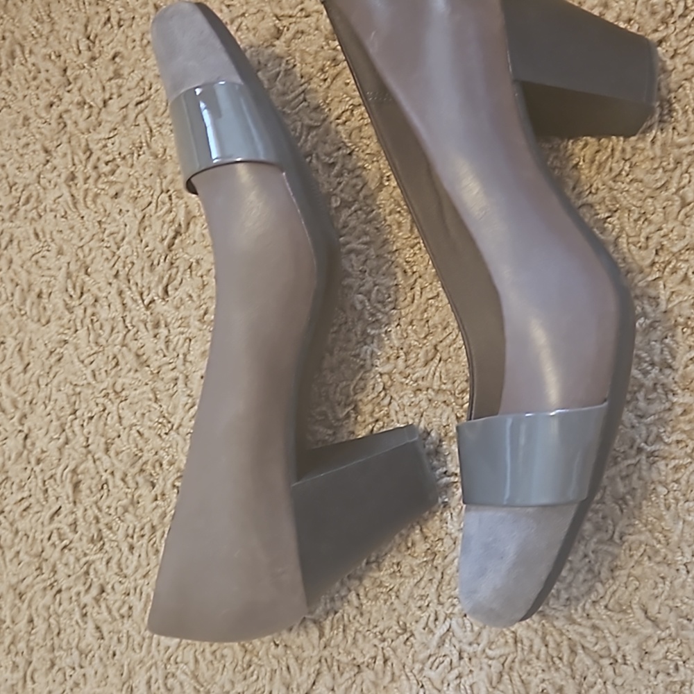 Clarks Artisan Collection View 2